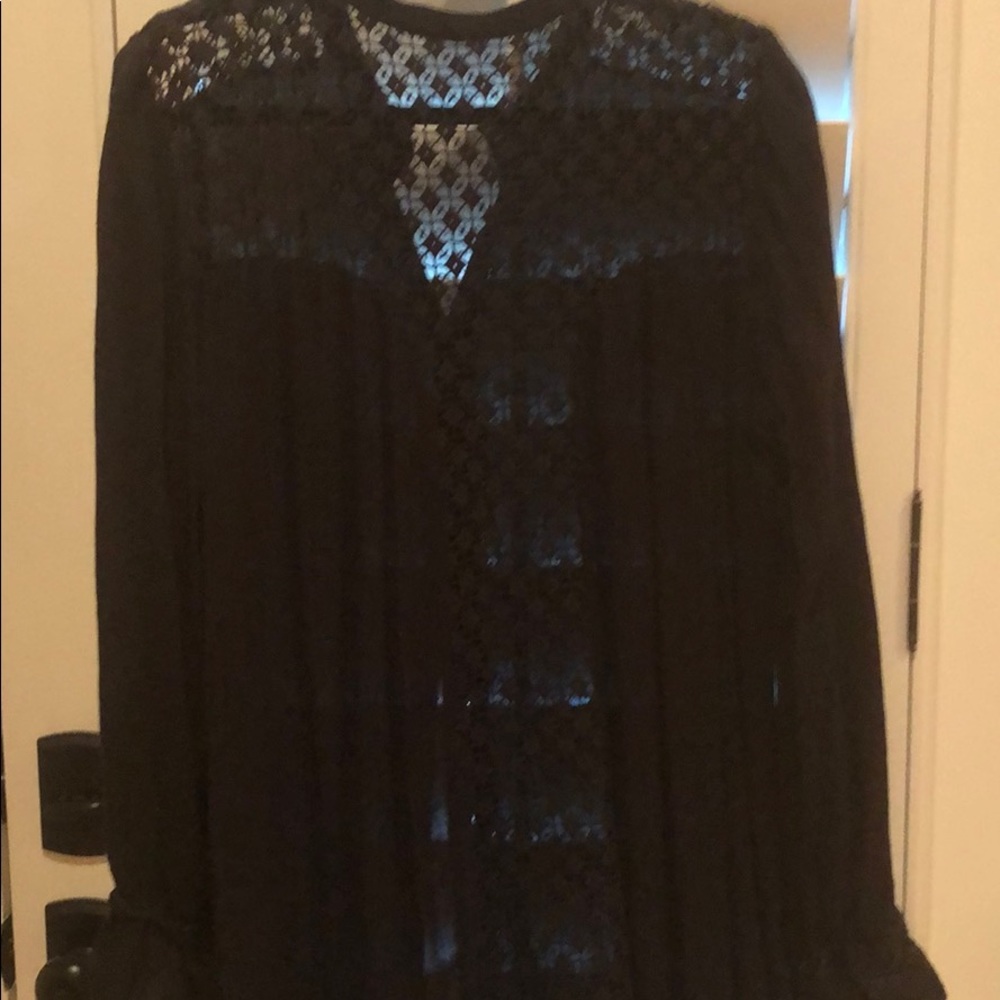 Tops blouses - Picture 3 of 3